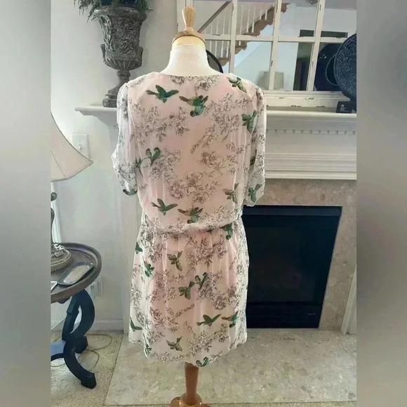 Traffic People Floral Bird Print Pale Pink Dress - Picture 8 of 11